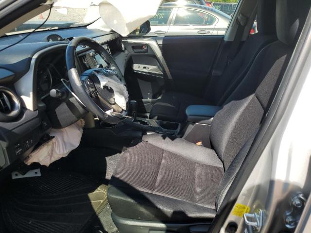 Photo 7 from auction – 2014 TOYOTA RAV4 LE with VIN JTMBFREV9EJ009670