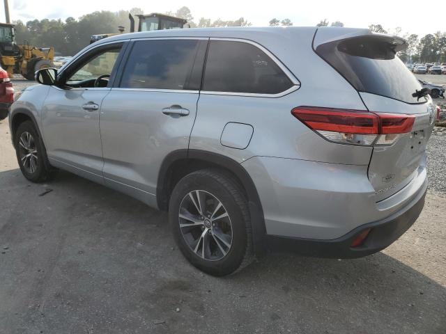 Photo 2 from auction – 2018 TOYOTA HIGHLANDER with VIN 5TDBZRFH4JS855153
