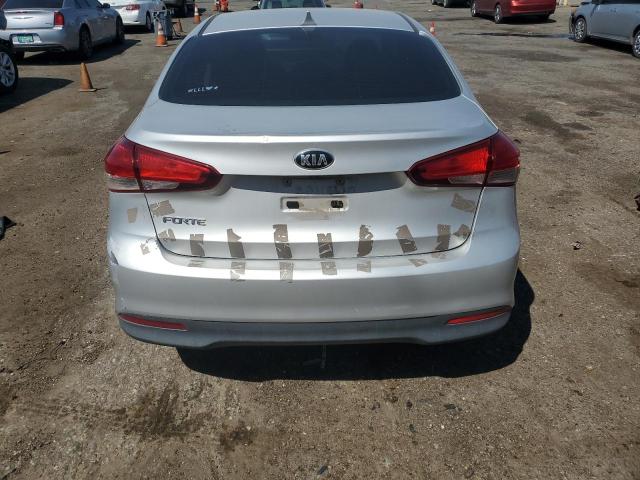 Photo 6 from auction – 2017 KIA FORTE LX with VIN 3KPFL4A76HE007221