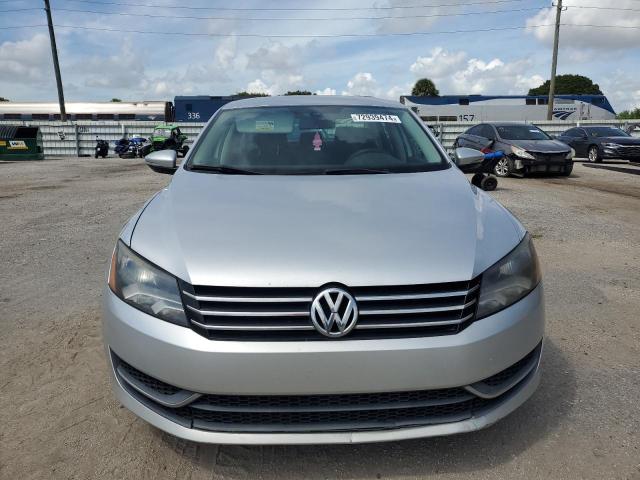 Photo 5 from auction – 2012 VOLKSWAGEN PASSAT S with VIN 1VWAP7A31CC034207