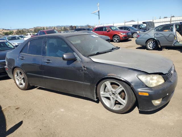 Photo 4 from auction – 2001 LEXUS IS 300 with VIN JTHBD182510012573