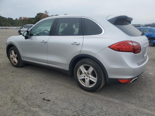 Photo 2 from auction – 2012 PORSCHE CAYENNE S with VIN WP1AE2A28CLA93630