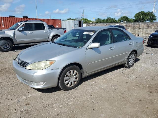 TOYOTA CAMRY LE 2005 with VIN 4T1BE32K85U508707 - Photo from auction