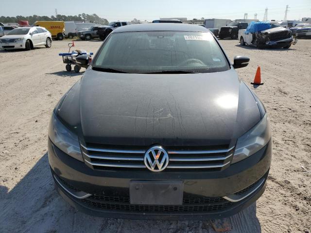 Photo 5 from auction – 2015 VOLKSWAGEN PASSAT SE with VIN 1VWBS7A30FC018149
