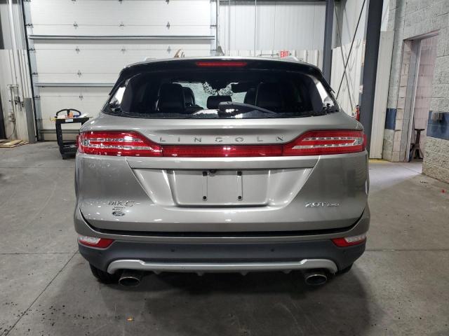 Photo 6 from auction – 2017 LINCOLN MKC RESERV with VIN 5LMCJ3D9XHUL35266