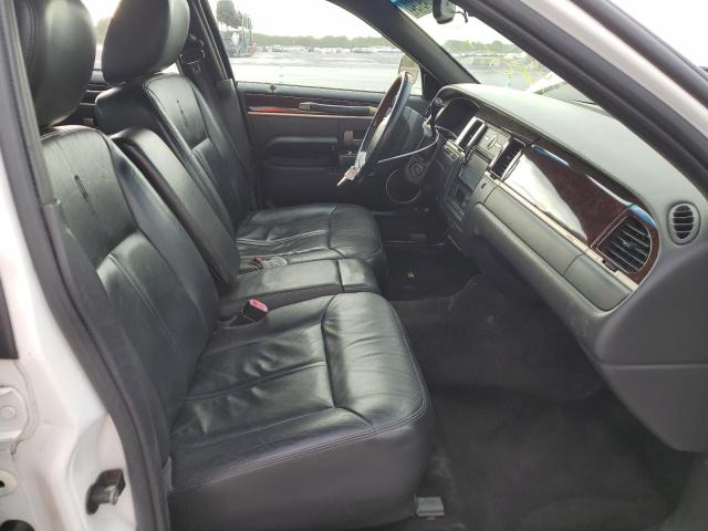 Photo 7 from auction – 2011 LINCOLN TOWN CAR S with VIN 2LNBL8CV9BX759350
