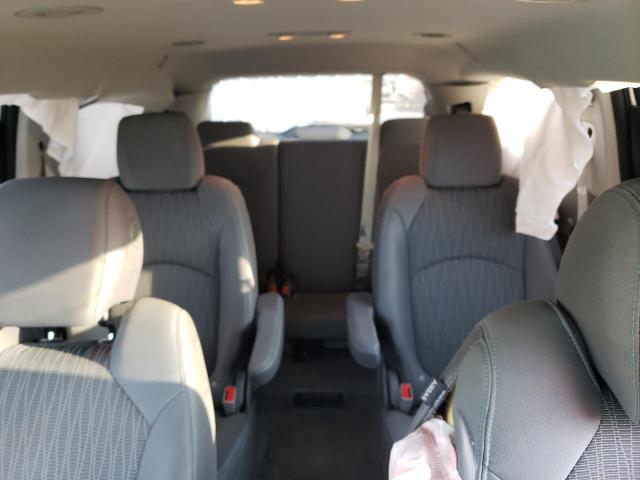 Photo 10 from auction – 2017 CHEVROLET TRAVERSE L with VIN 1GNKRHKD2HJ191897