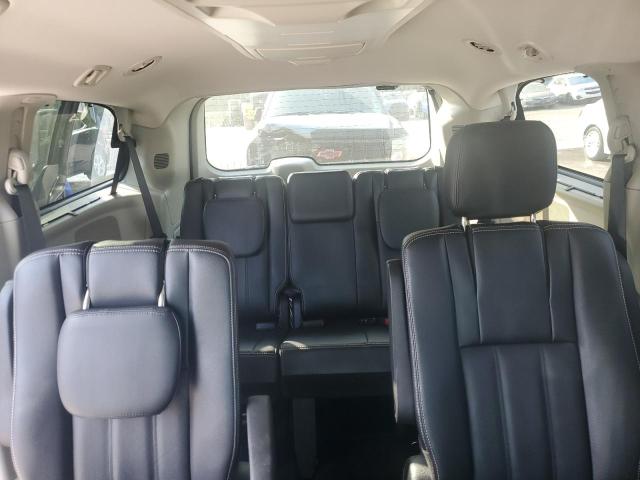 Photo 10 from auction – 2014 CHRYSLER TOWN & COU with VIN 2C4RC1BG0ER232271