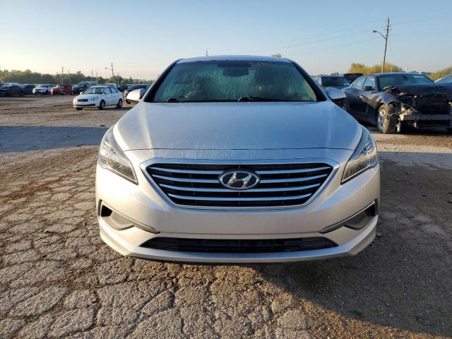 Photo 5 from auction – 2016 HYUNDAI SONATA SE with VIN 5NPE24AF1GH374009