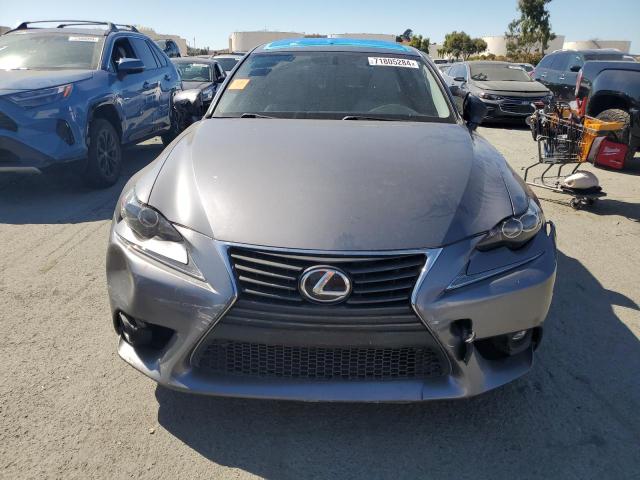 Photo 5 from auction – 2016 LEXUS IS 200T with VIN JTHBA1D20G5037553