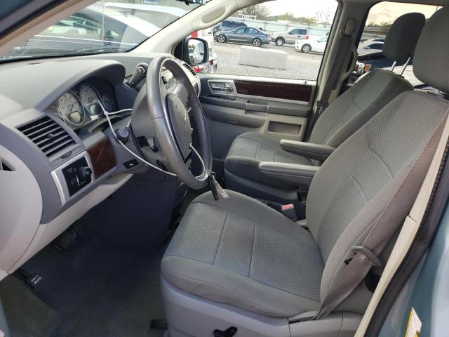 Photo 7 from auction – 2010 CHRYSLER TOWN & COU with VIN 2A4RR5D1XAR347673