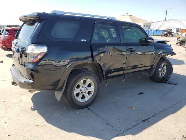 Photo 3 from auction – 2016 TOYOTA 4RUNNER SR with VIN JTEZU5JR2G5141358