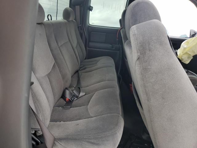 Photo 10 from auction – 2004 GMC NEW SIERRA with VIN 1GTEK19T94E365689