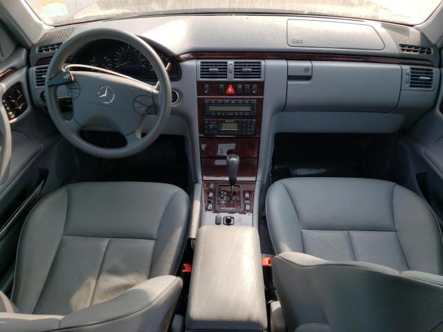 Photo 8 from auction – 2000 MERCEDES-BENZ E 320 with VIN WDBJF65JXYB142782