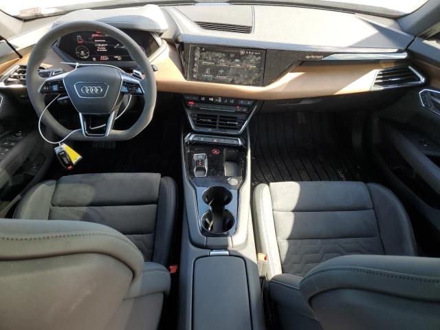 Photo 8 from auction – 2022 AUDI E-TRON GT with VIN WAUFJBFW8N7006591