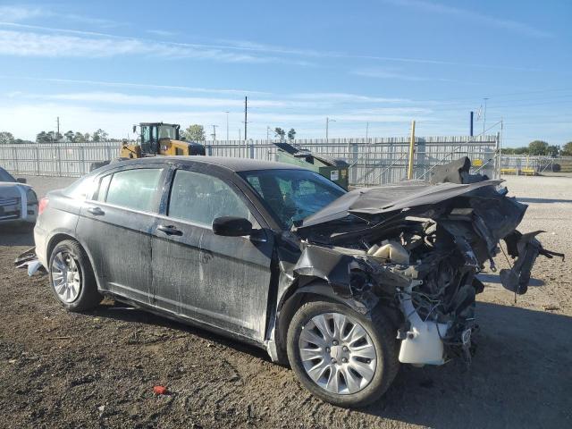 Photo 4 from auction – 2013 CHRYSLER 200 LX with VIN 1C3CCBAB1DN640912