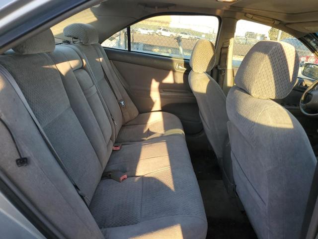 Photo 10 from auction – 2002 TOYOTA CAMRY LE with VIN 4T1BF32KX2U534279