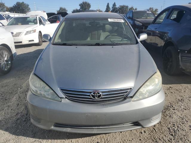 Photo 5 from auction – 2005 TOYOTA CAMRY LE with VIN 4T1BE32K85U991681
