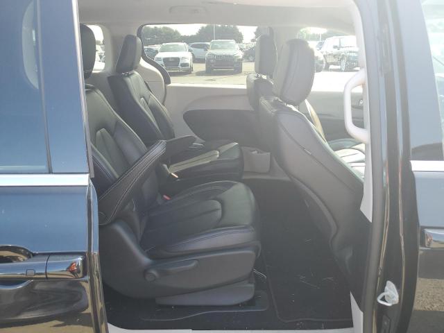 Photo 11 from auction – 2023 CHRYSLER PACIFICA H with VIN 2C4RC1L70PR565247