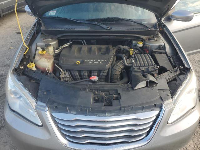 Photo 11 from auction – 2013 CHRYSLER 200 LX with VIN 1C3CCBAB4DN705056