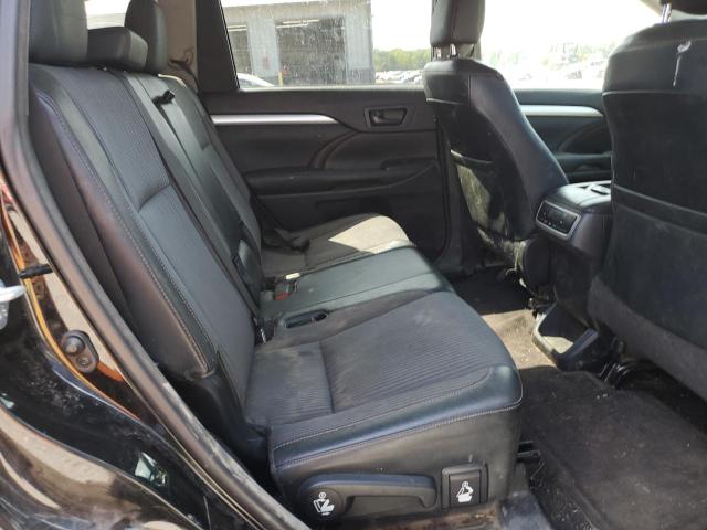 Photo 11 from auction – 2015 TOYOTA HIGHLANDER with VIN 5TDBKRFH2FS105391