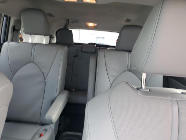 Photo 10 from auction – 2021 TOYOTA HIGHLANDER with VIN 5TDYZRAH0MS068593