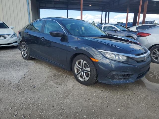 Zdjęcie 4 z aukcji – 2017 HONDA CIVIC LX z VIN 19XFC2F56HE025892