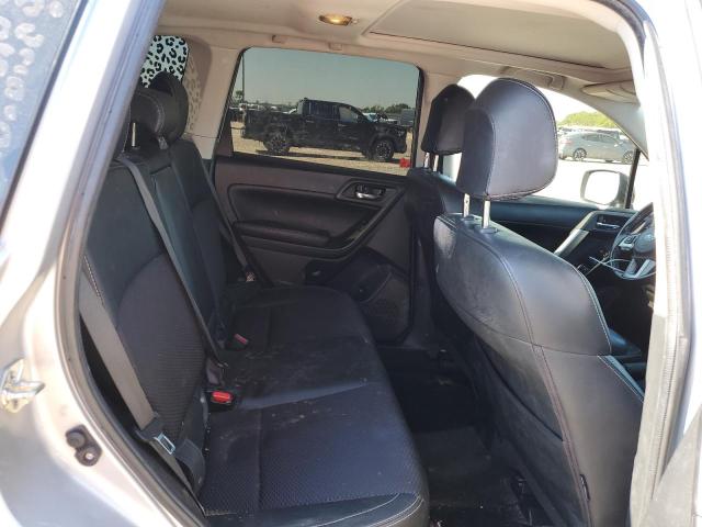 Photo 11 from auction – 2018 SUBARU FORESTER 2 with VIN JF2SJAGC6JH561481