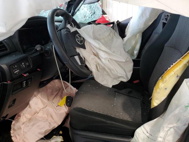 Photo 7 from auction – 2022 TOYOTA 4RUNNER SR with VIN JTEEU5JR2N5265545