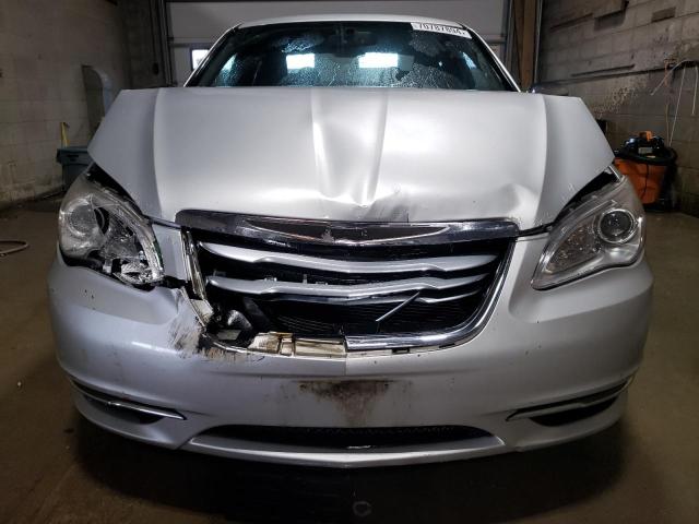 Photo 5 from auction – 2012 CHRYSLER 200 LIMITE with VIN 1C3CCBCB8CN241619