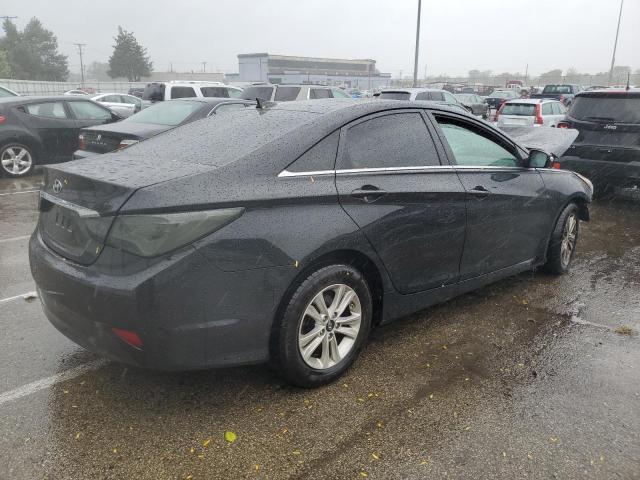 Photo 3 from auction – 2014 HYUNDAI SONATA GLS with VIN 5NPEB4AC4EH832709