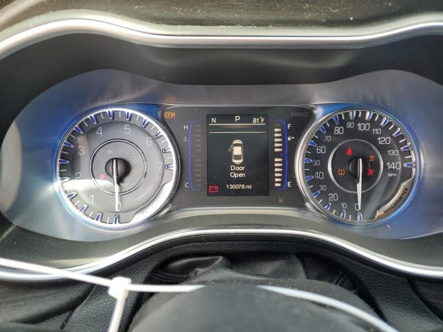 Photo 9 from auction – 2015 CHRYSLER 200 LIMITE with VIN 1C3CCCAB0FN738645