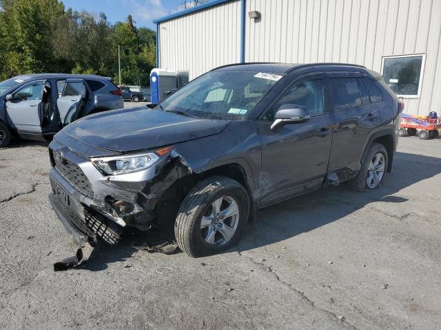 TOYOTA RAV4 XLE 2021 with VIN 2T3P1RFV3MC169094 - Photo from auction