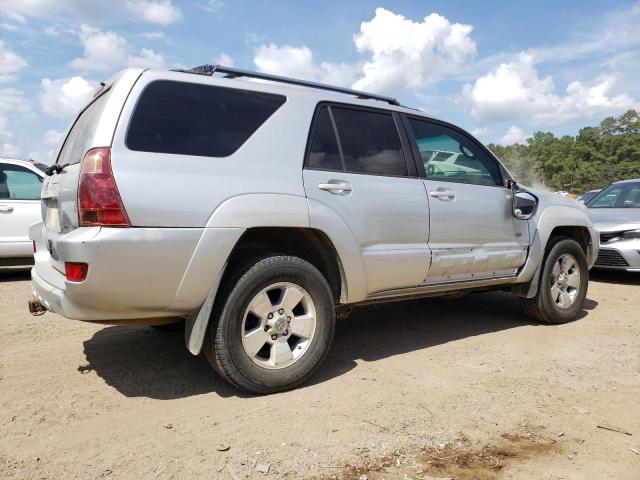 Photo 3 from auction – 2004 TOYOTA 4RUNNER SR with VIN JTEZU14R740031936