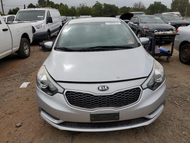 Photo 5 from auction – 2015 KIA FORTE with VIN KNAFX4A6XF5427517