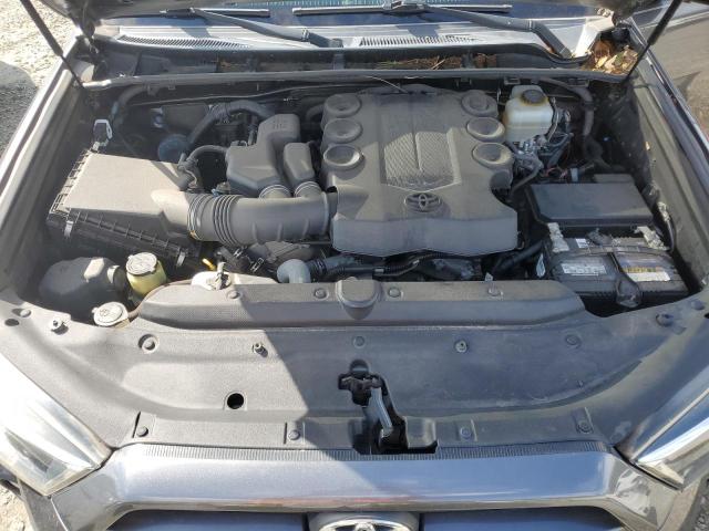 Photo 12 from auction – 2017 TOYOTA 4RUNNER SR with VIN JTEBU5JR8H5429324