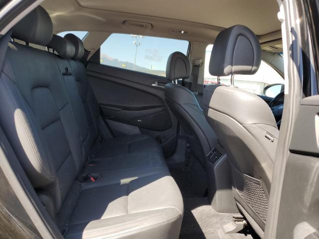 Photo 11 from auction – 2017 HYUNDAI TUCSON LIM with VIN KM8J3CA25HU348020