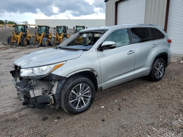 TOYOTA HIGHLANDER 2017 with VIN 5TDKZRFH5HS194971 - Photo from auction