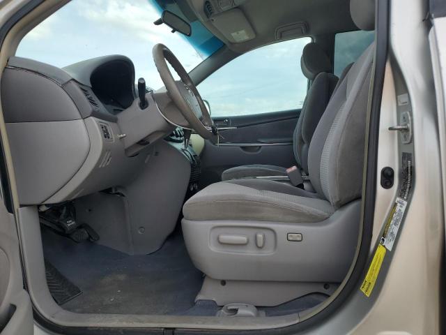 Photo 7 from auction – 2006 TOYOTA SIENNA CE with VIN 5TDZA23C56S455910