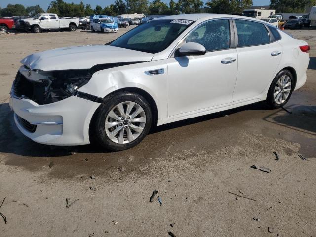 KIA OPTIMA LX 2018 with VIN 5XXGT4L33JG258385 - Photo from auction