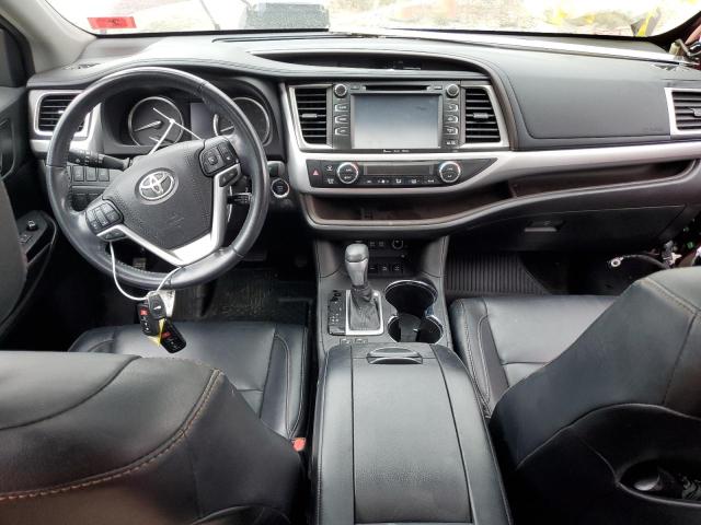 Photo 8 from auction – 2018 TOYOTA HIGHLANDER with VIN 5TDJZRFHXJS835792