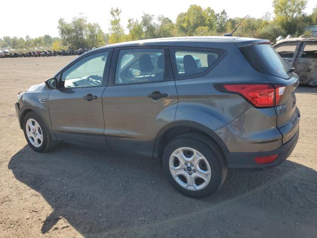 Photo 2 from auction – 2019 FORD ESCAPE S with VIN 1FMCU0F70KUB98964