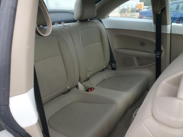 Photo 10 from auction – 2013 VOLKSWAGEN BEETLE with VIN 3VWJP7AT6DM675451