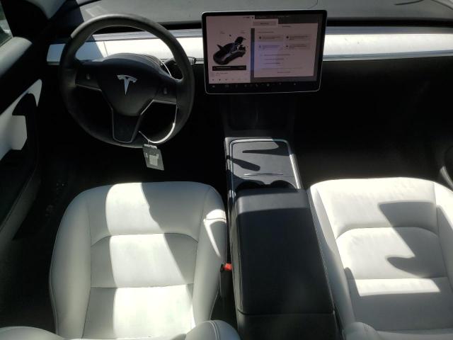 Photo 8 from auction – 2021 TESLA MODEL Y with VIN 5YJYGDEE2MF217017