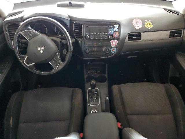 Photo 8 from auction – 2016 MITSUBISHI OUTLANDER with VIN JA4AZ3A32GZ041704