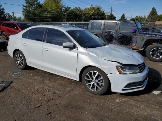Photo 4 from auction – 2017 VOLKSWAGEN JETTA SE with VIN 3VWDB7AJ8HM406559