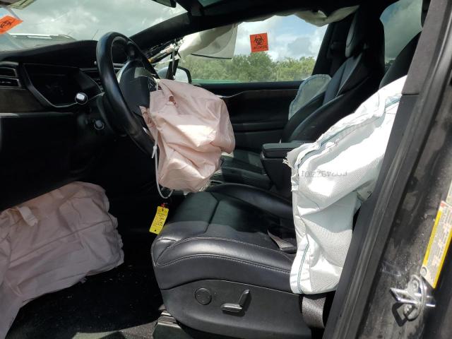 Photo 7 from auction – 2017 TESLA MODEL X with VIN 5YJXCBE20HF063365