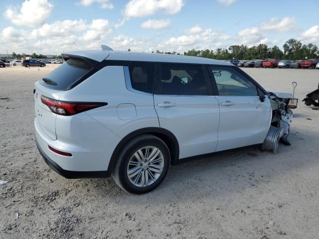 Photo 3 from auction – 2024 MITSUBISHI OUTLANDER with VIN JA4J3UA86RZ009554