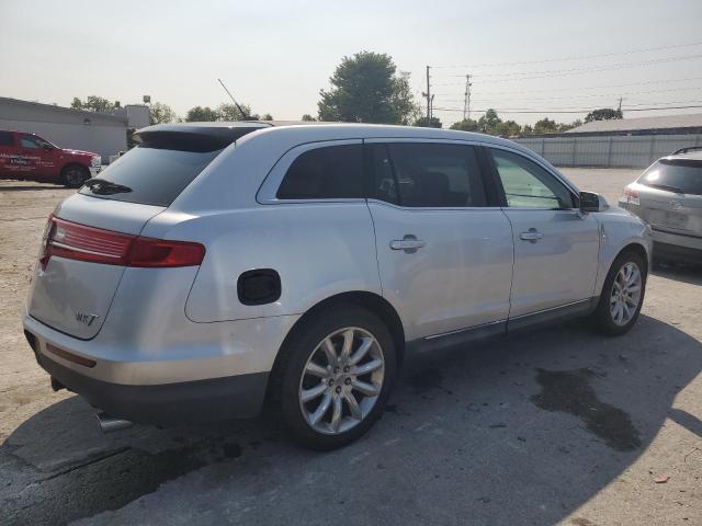 Photo 3 from auction – 2010 LINCOLN MKT with VIN 2LMHJ5FR1ABJ10431