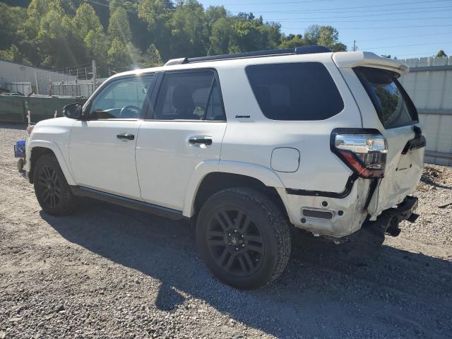 Photo 2 from auction – 2019 TOYOTA 4RUNNER SR with VIN JTEBU5JR9K5689223